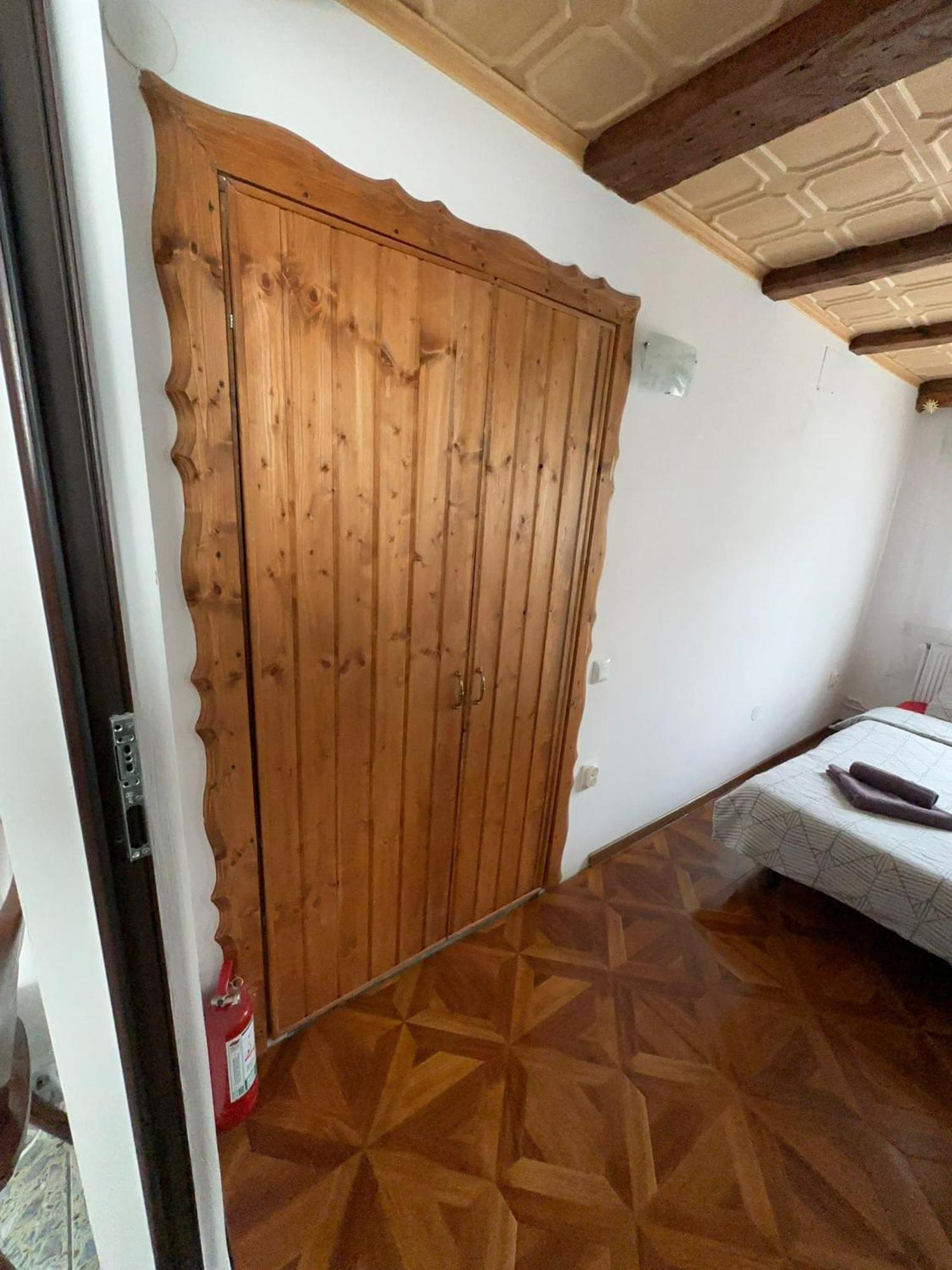 Апартаменты Casa Nicolae Teclu Брашов Экстерьер фото