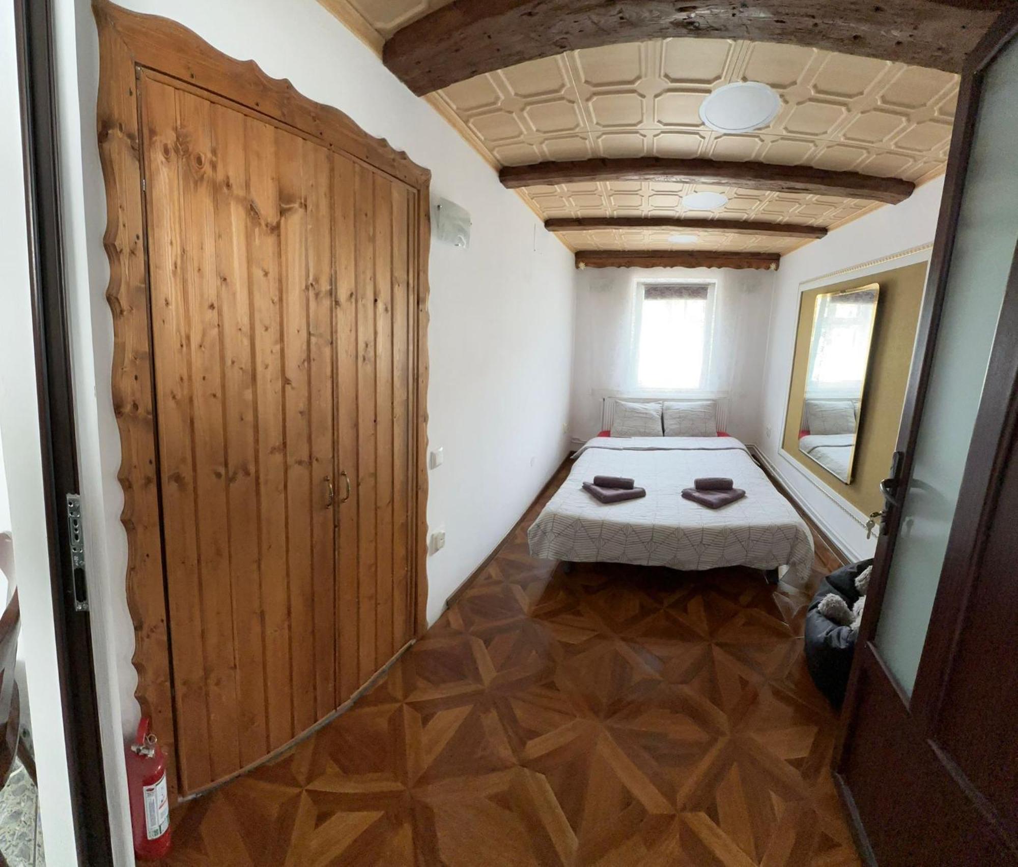 Апартаменты Casa Nicolae Teclu Брашов Экстерьер фото